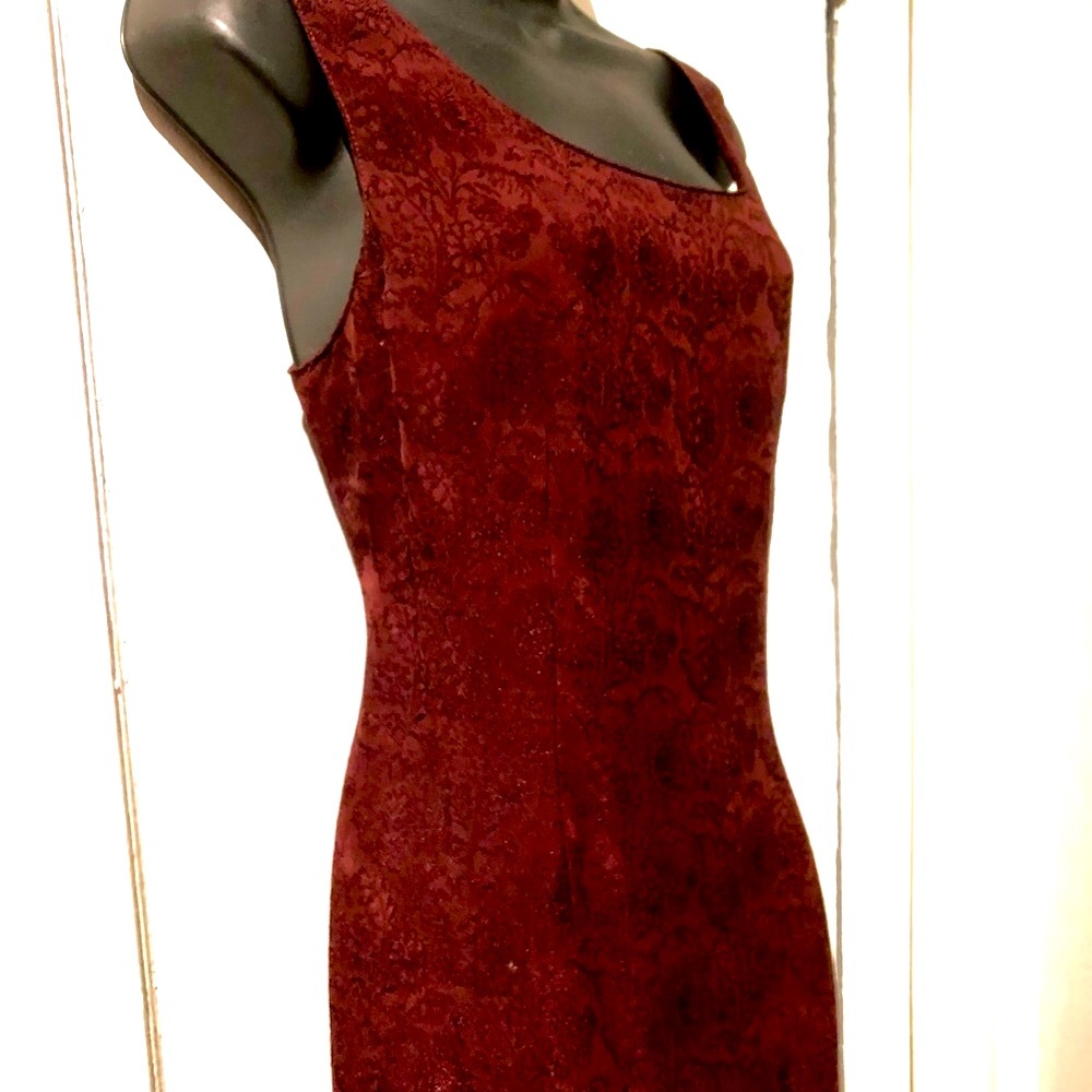 COPY - Vintage Timeless Elegant Classic Sexy SPORTMAX Dress Burgundy red.
